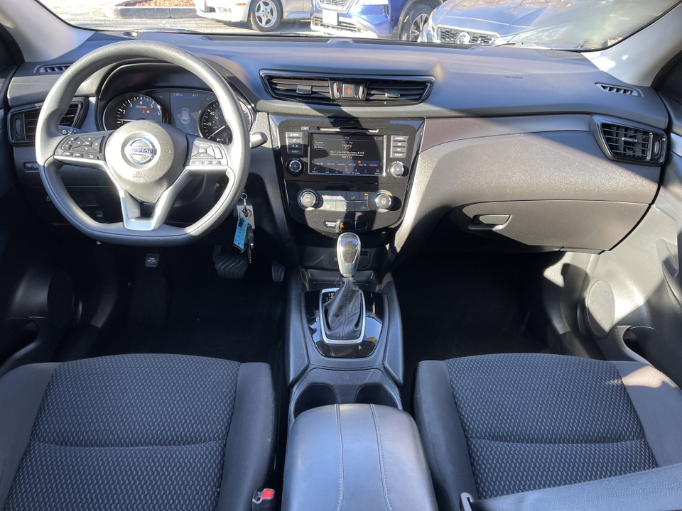 2021 Nissan Rogue Sport S 9