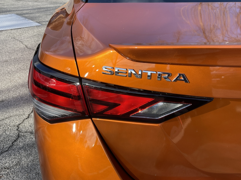 2022 Nissan Sentra SR 32