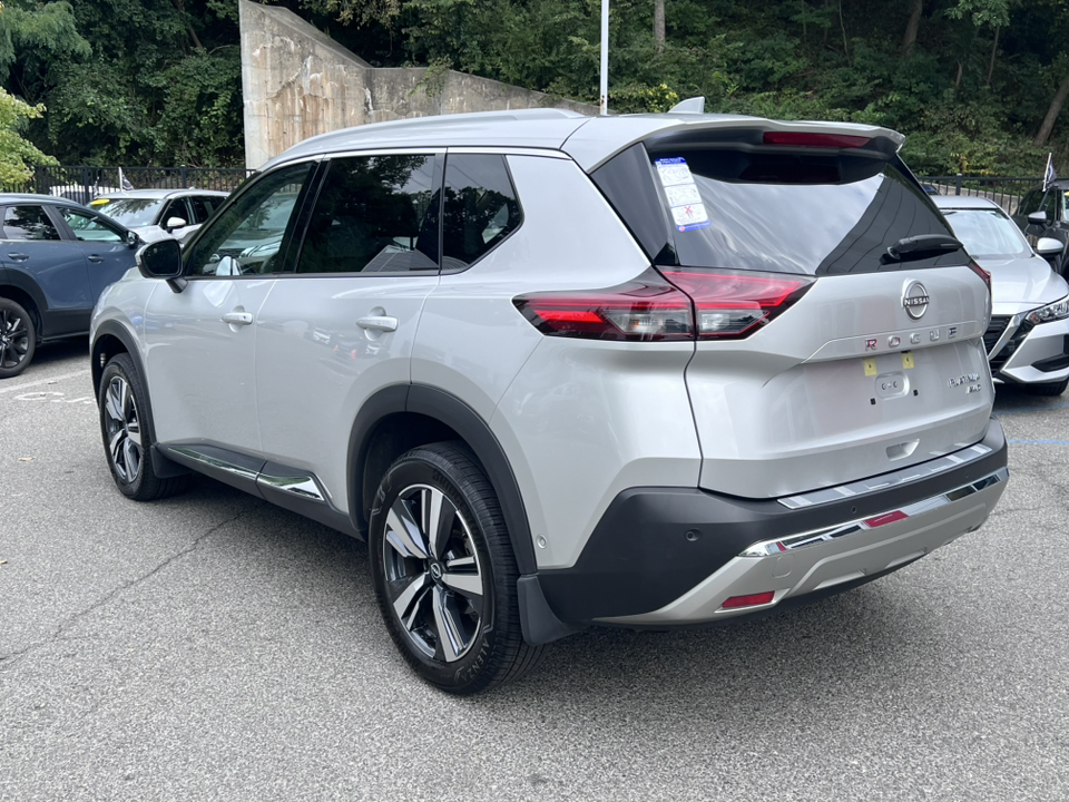 2022 Nissan Rogue  4