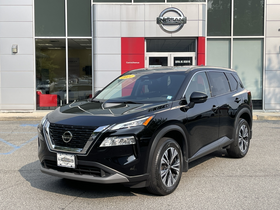 2021 Nissan Rogue SV 1