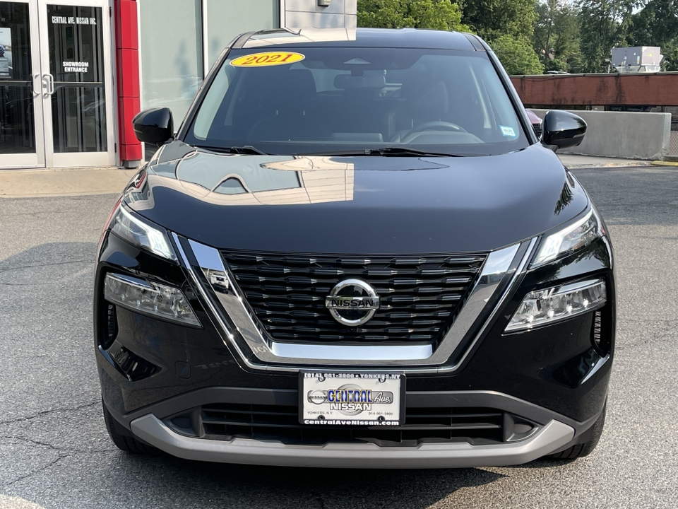 2021 Nissan Rogue SV 2