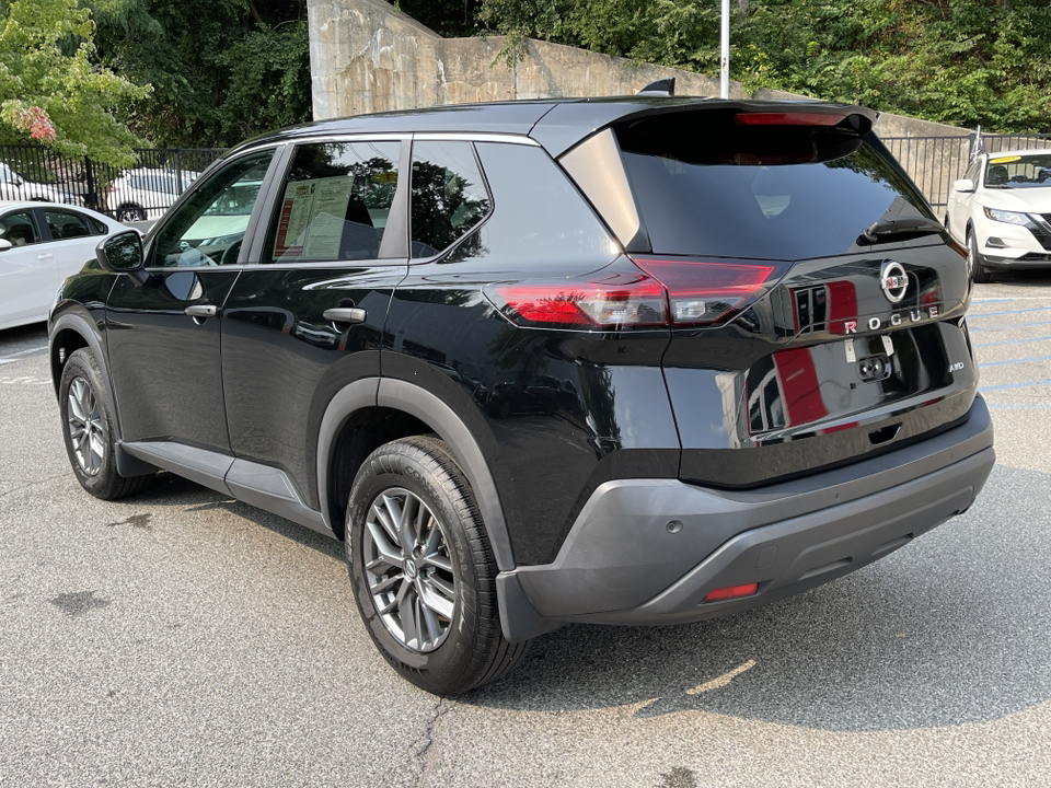 2021 Nissan Rogue S 4