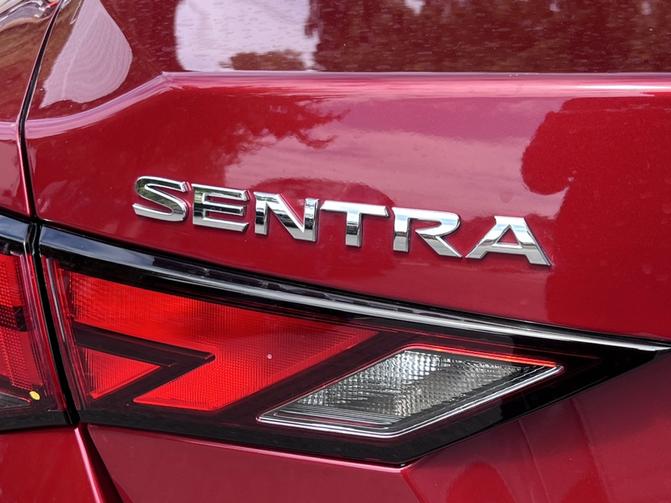 2020 Nissan Sentra SV 33