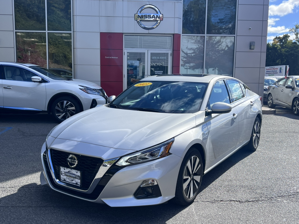 2021 Nissan Altima 2.5 SL 1