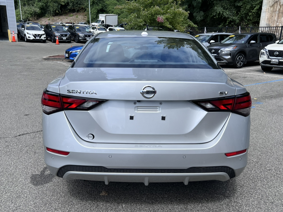 2022 Nissan Sentra SV 5