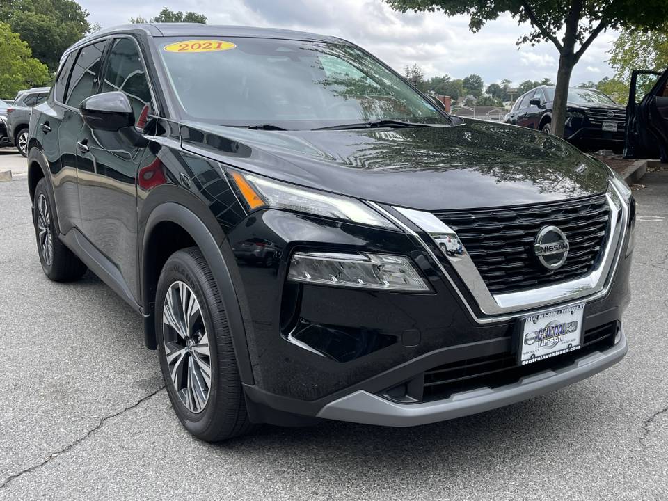 2021 Nissan Rogue SV 8