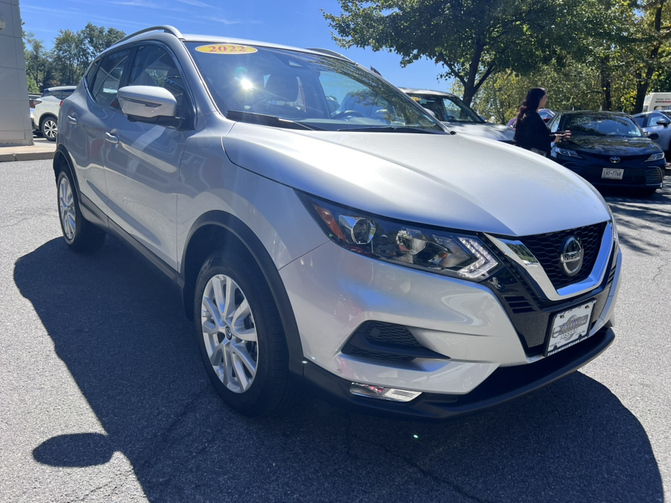 2022 Nissan Rogue Sport SV 7