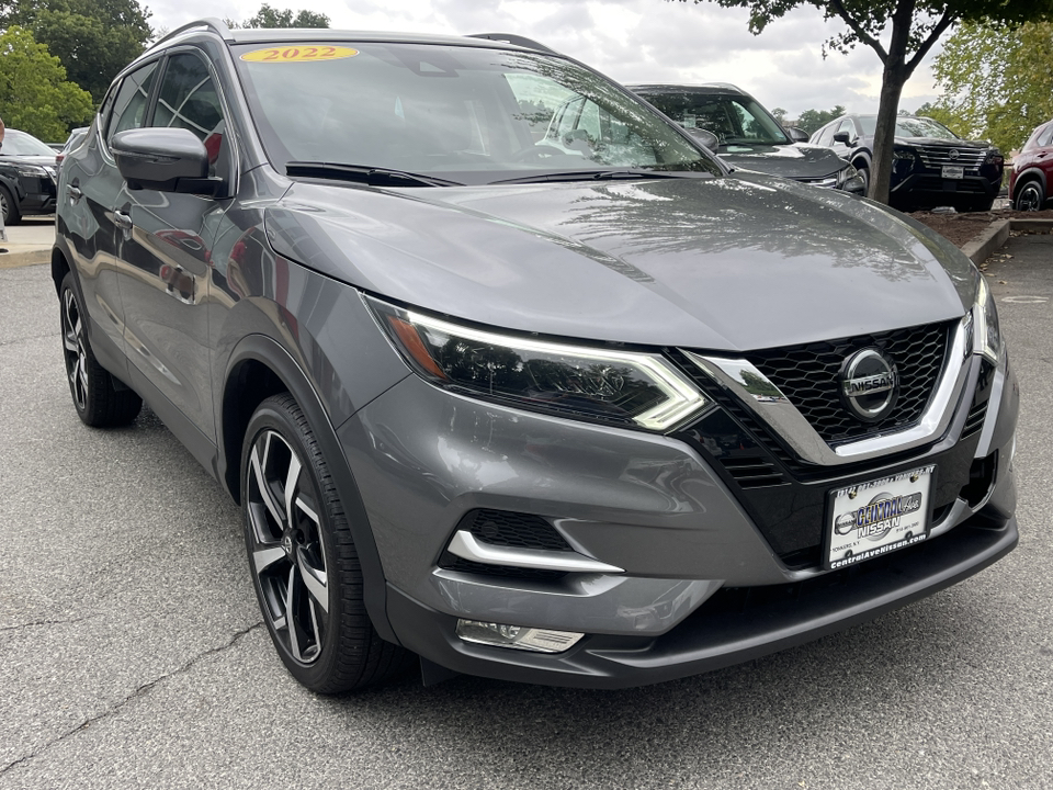 2022 Nissan Rogue Sport SL 7