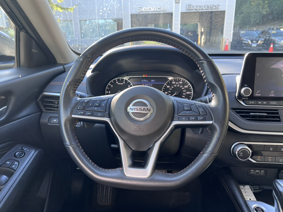 2022 Nissan Altima 2.5 SR 15