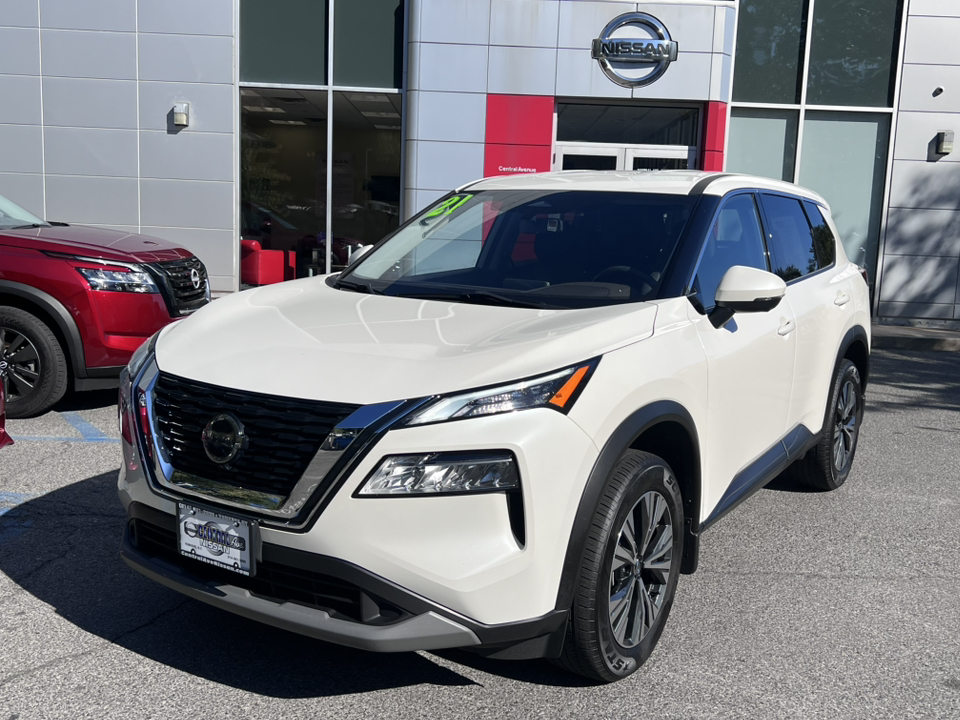 2021 Nissan Rogue SV 1