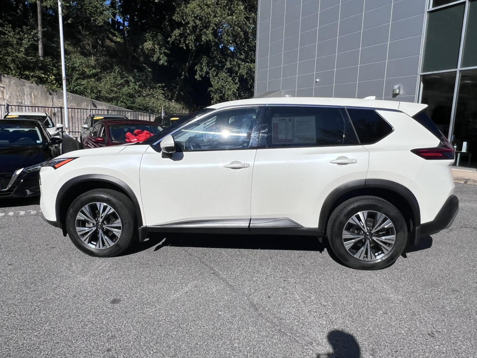 2021 Nissan Rogue SV 3