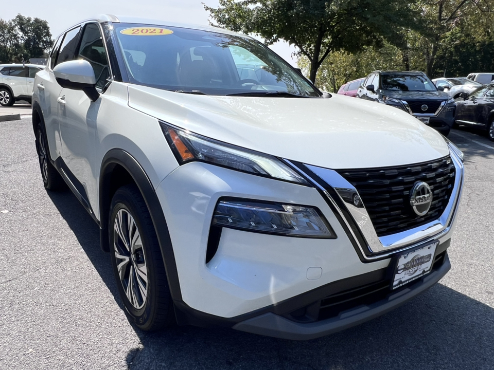 2021 Nissan Rogue SV 7