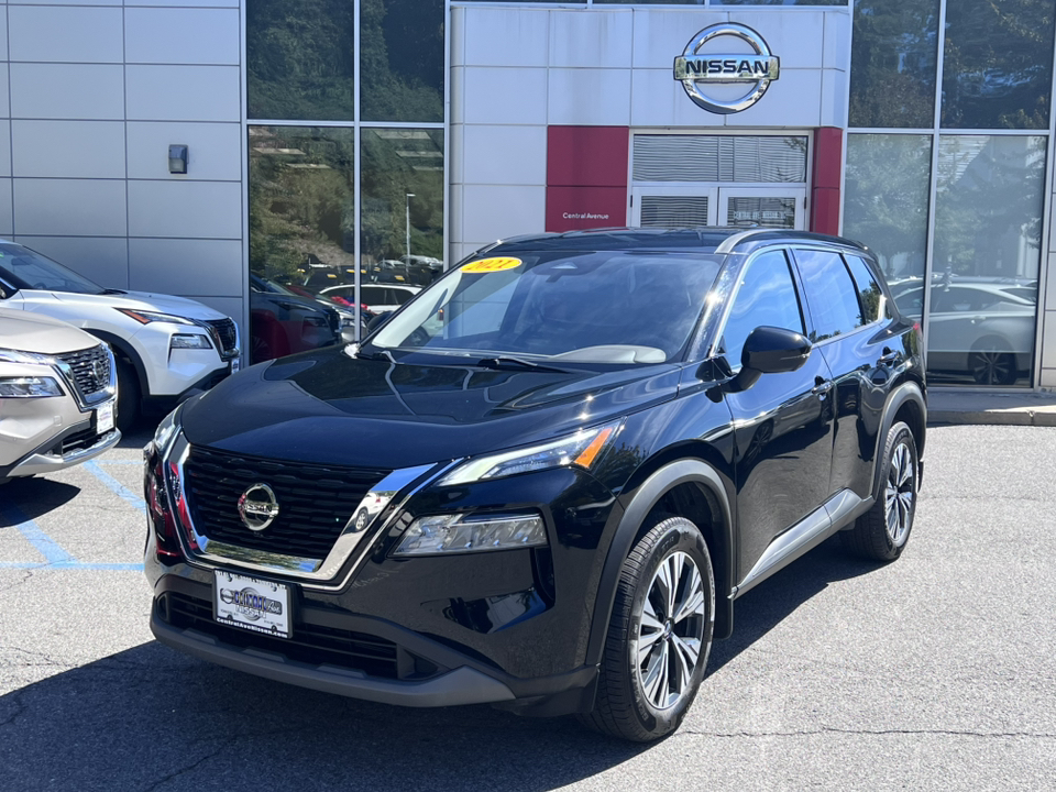 2021 Nissan Rogue SV 1