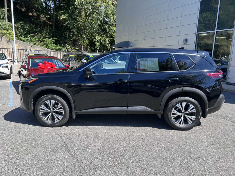 2021 Nissan Rogue SV 3