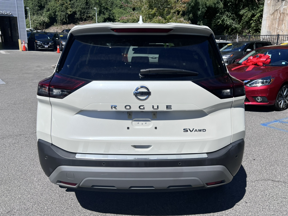 2021 Nissan Rogue SV 5