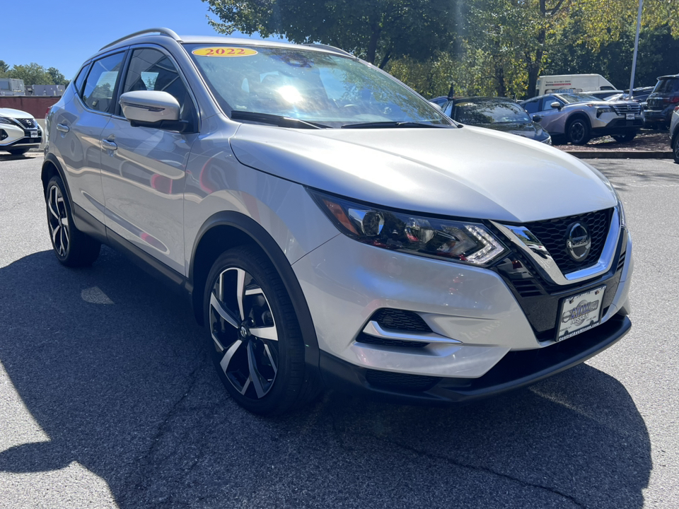 2022 Nissan Rogue Sport SL 7