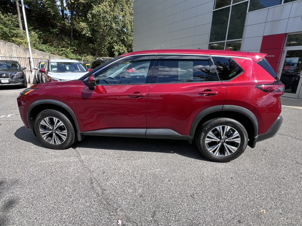 2021 Nissan Rogue SV 3