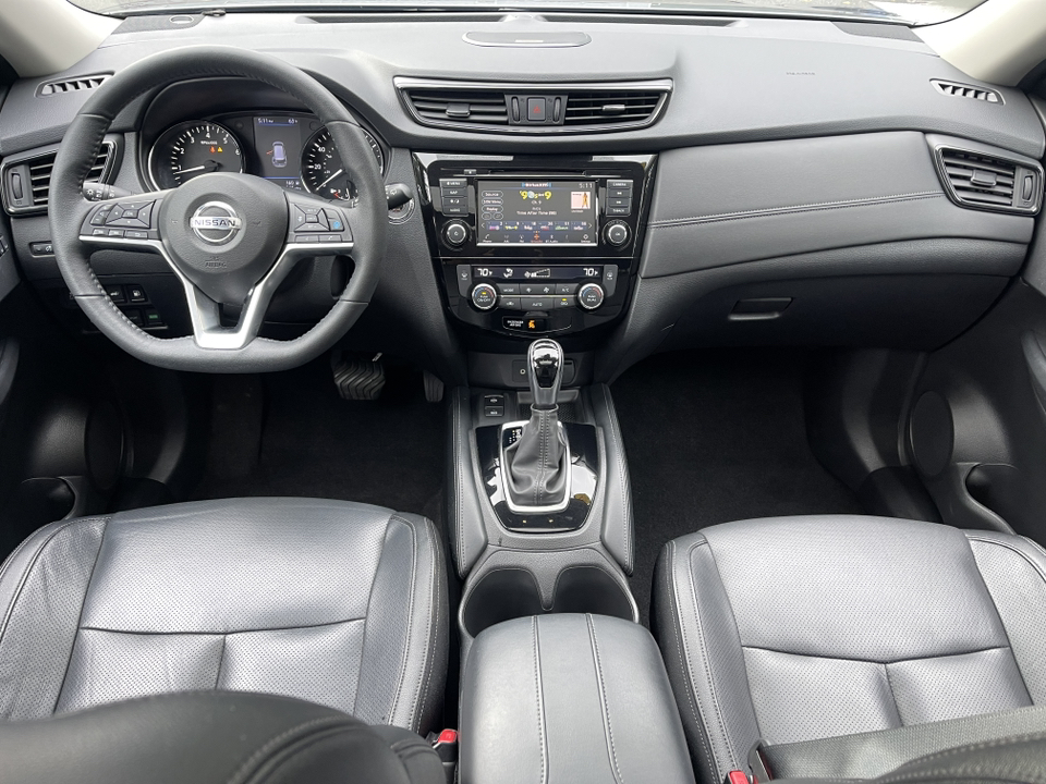 2019 Nissan Rogue SL 10