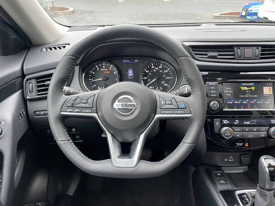 2019 Nissan Rogue SL 12