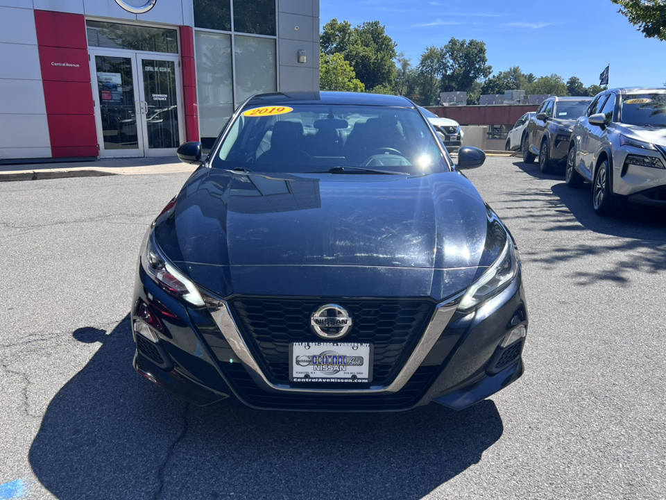 2019 Nissan Altima 2.5 SR 2