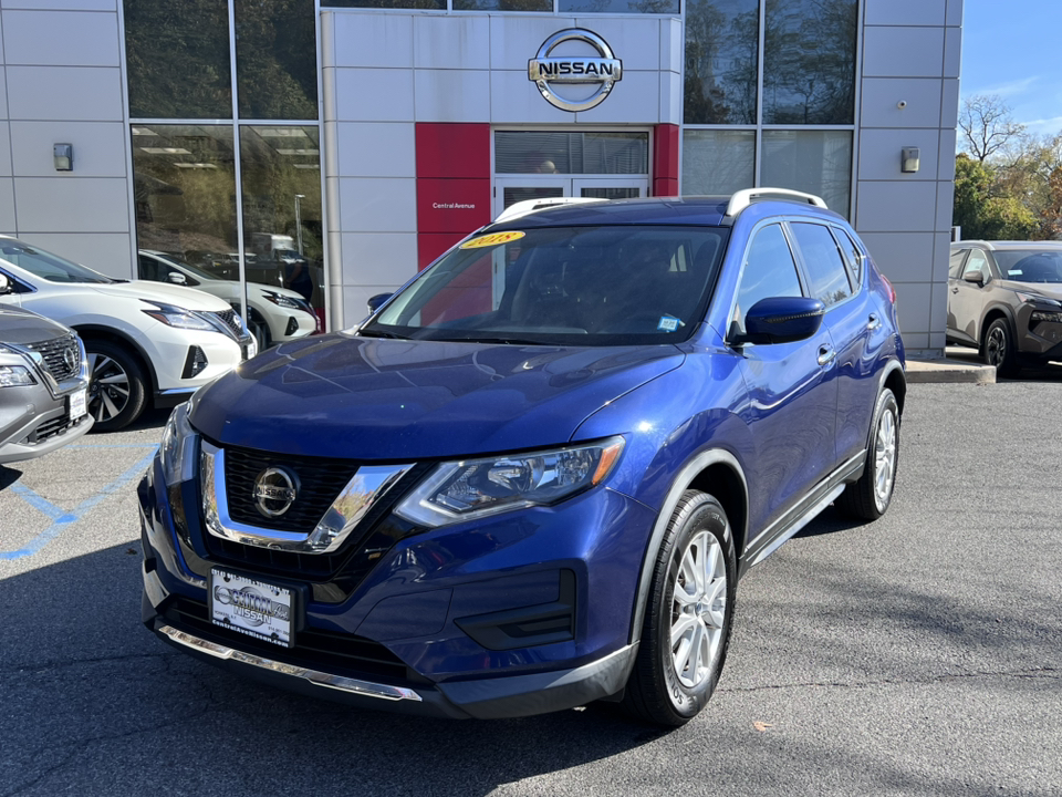 2018 Nissan Rogue SV 1