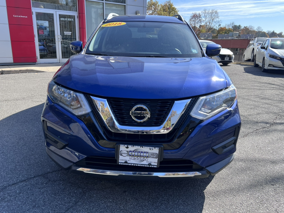 2018 Nissan Rogue SV 2