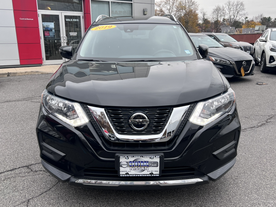 2019 Nissan Rogue SV 2