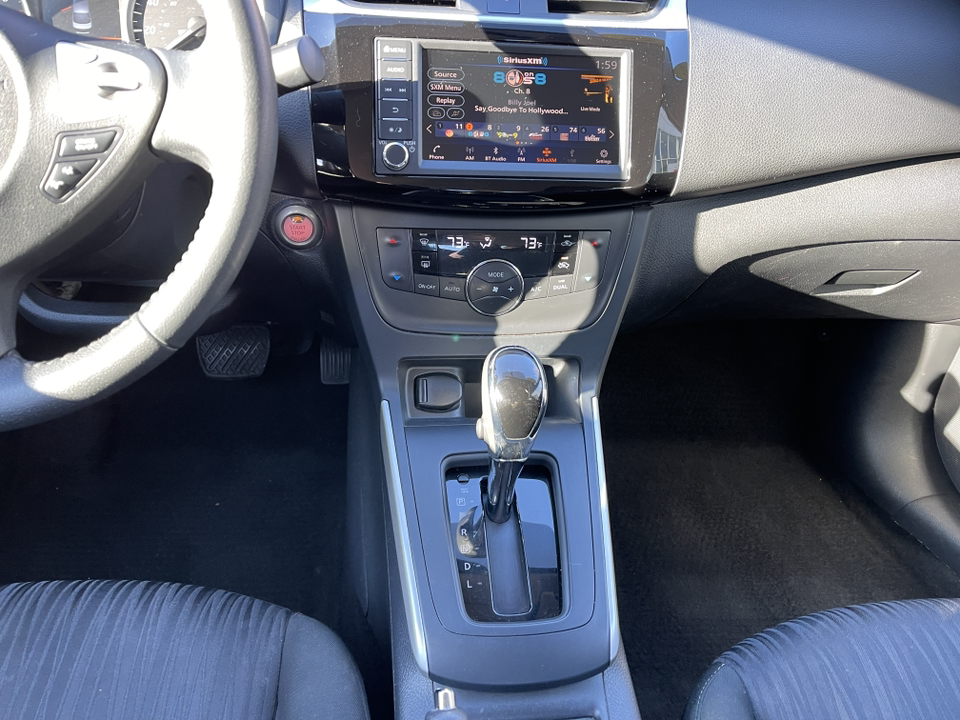 2019 Nissan Sentra SV 13