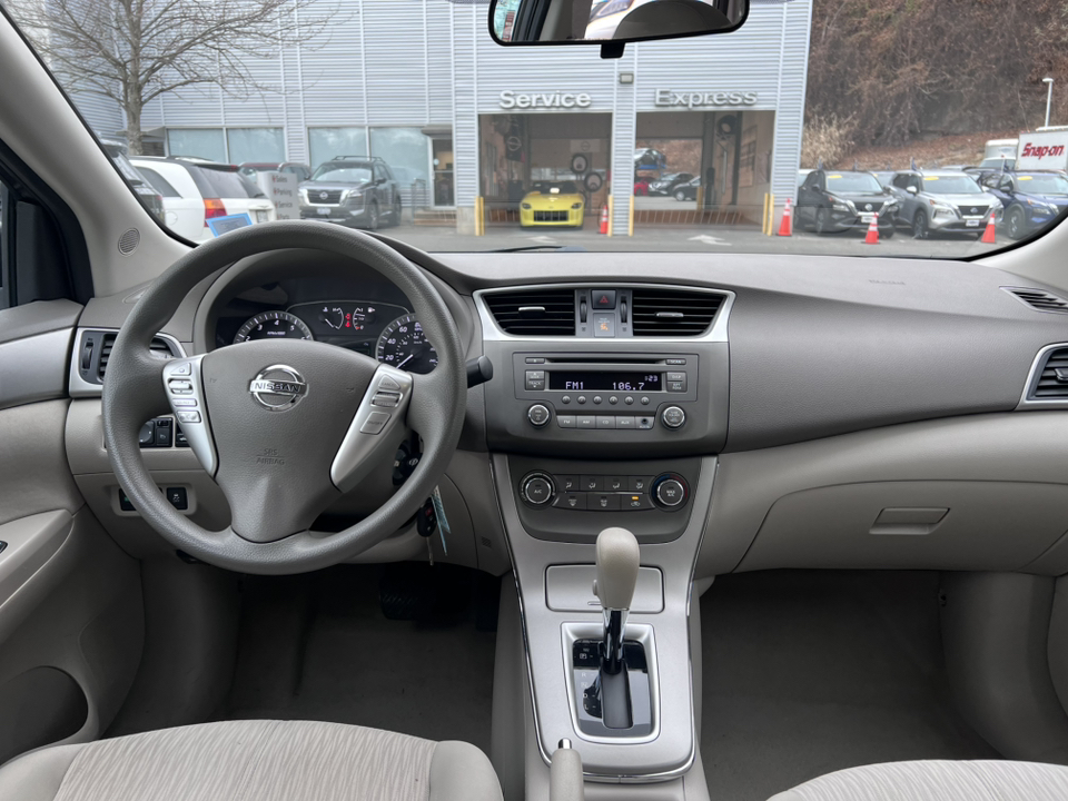 2014 Nissan Sentra SV 13