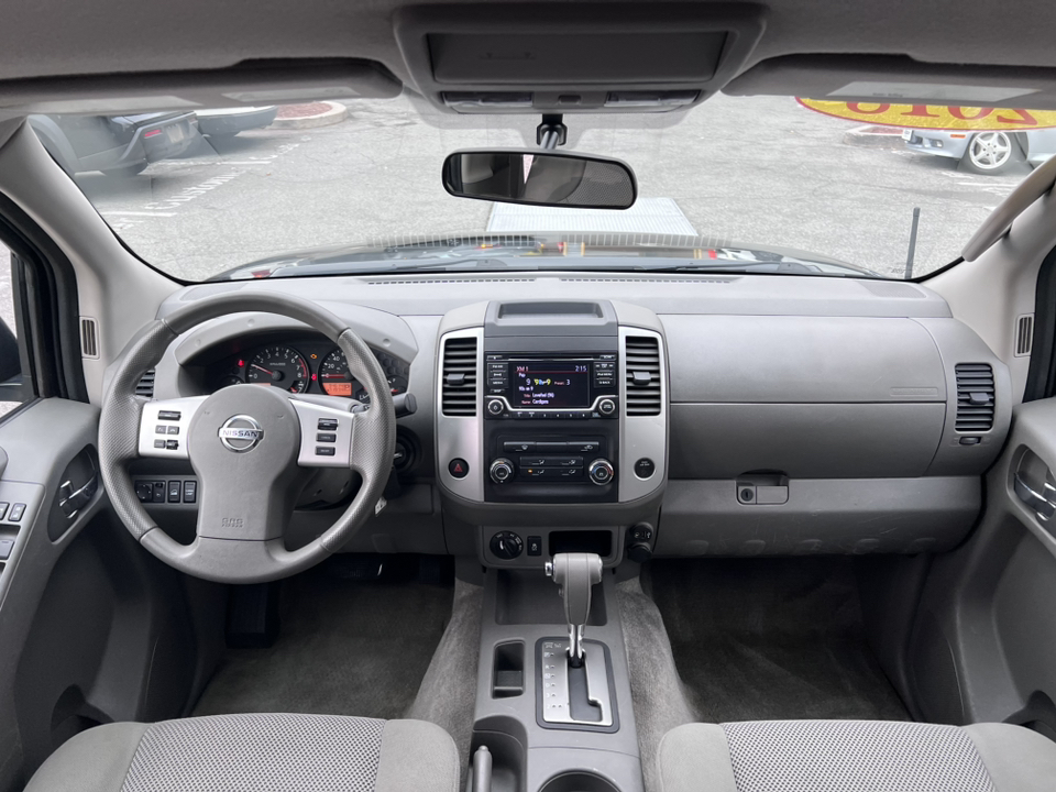 2018 Nissan Frontier SV 12