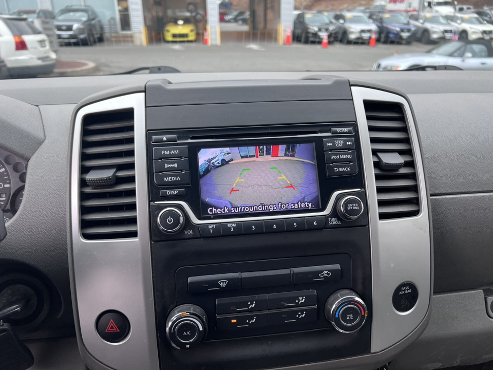 2018 Nissan Frontier SV 19