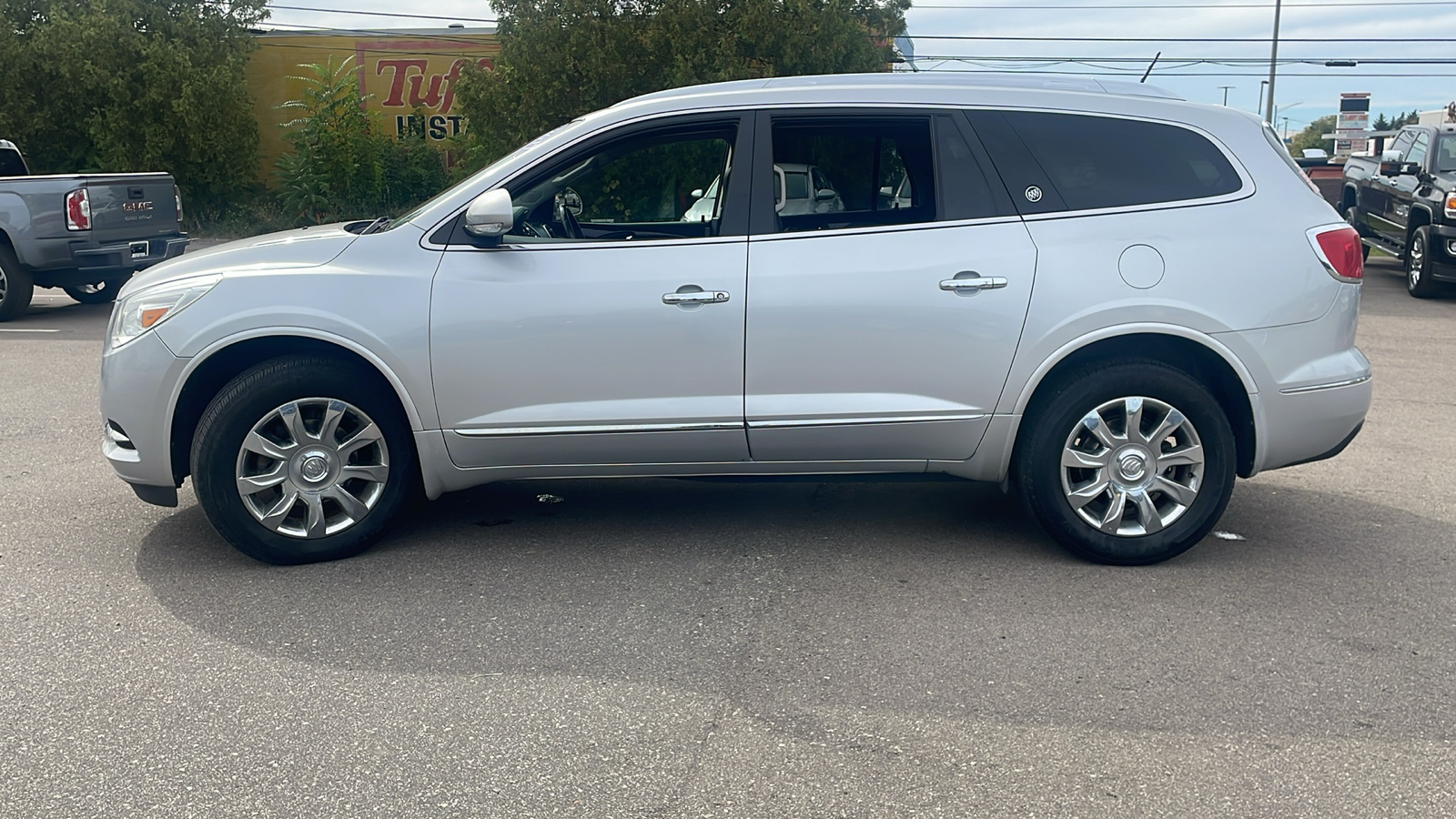 2017 Buick Enclave Leather Group 6