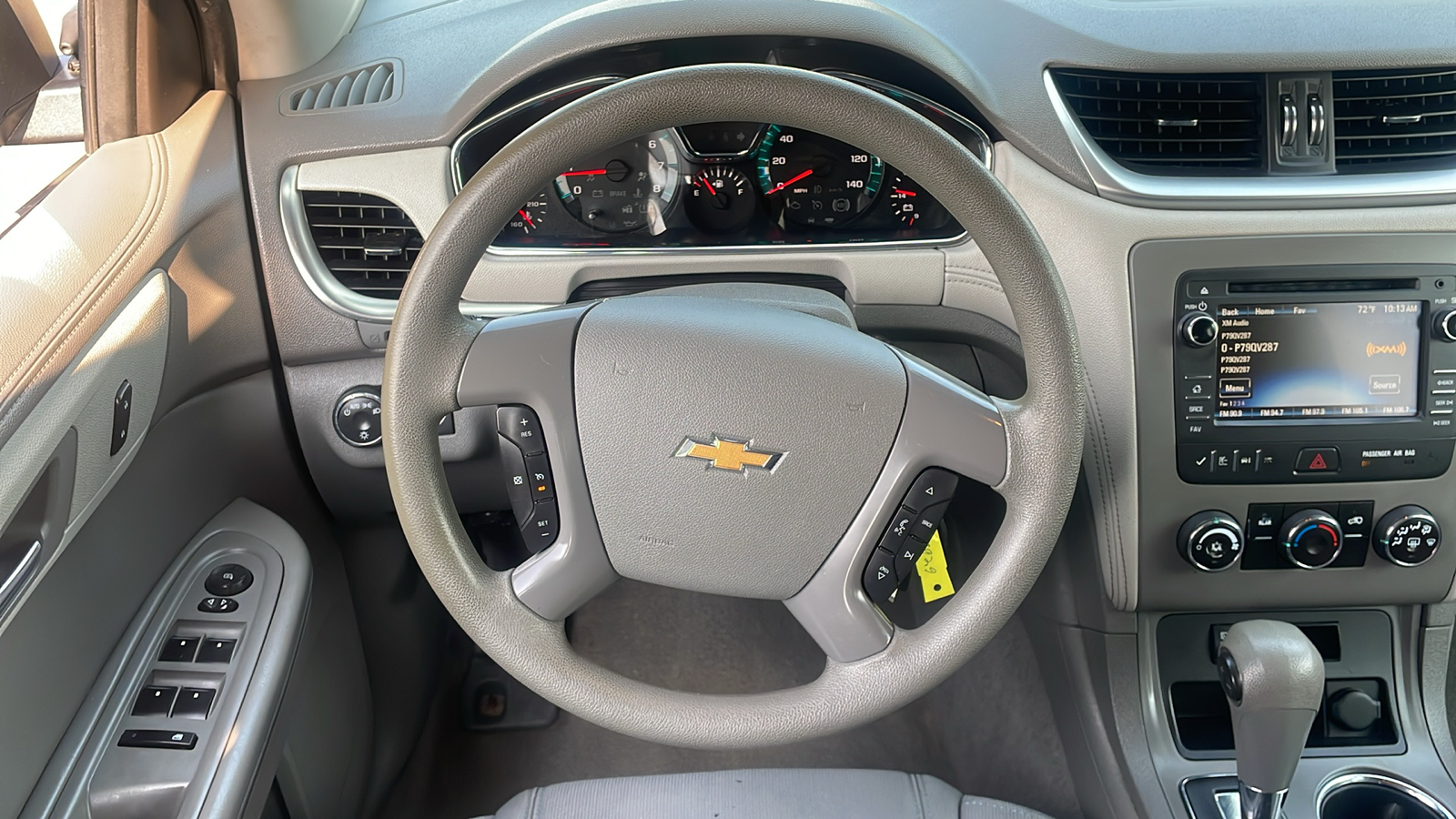 2014 Chevrolet Traverse LS 14