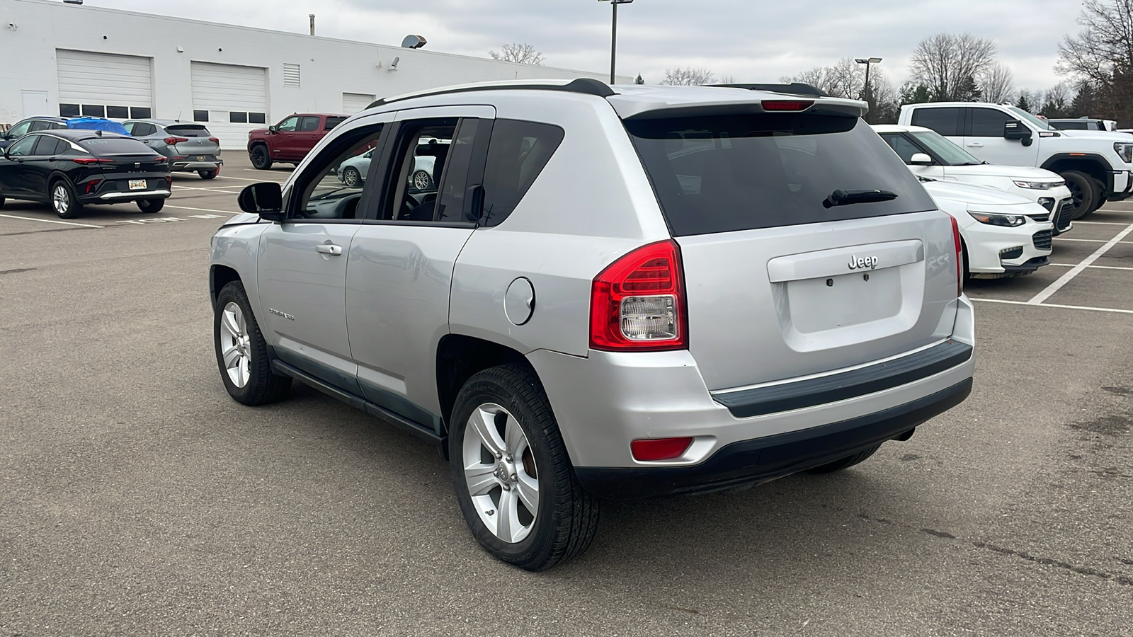 2011 Jeep Compass Base 5