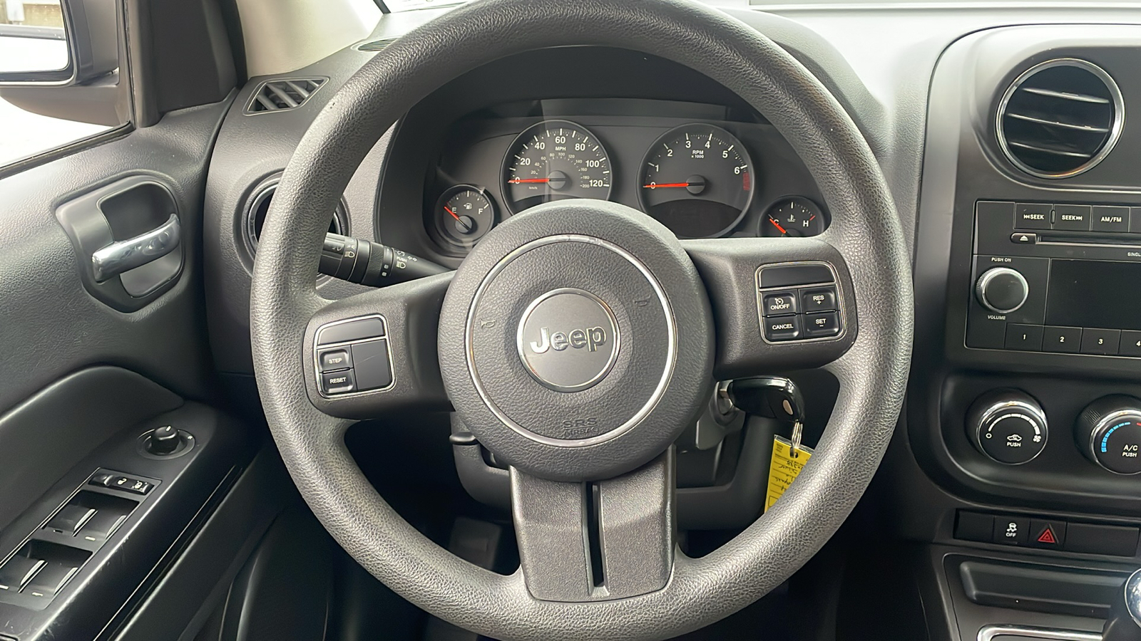 2011 Jeep Compass Base 14