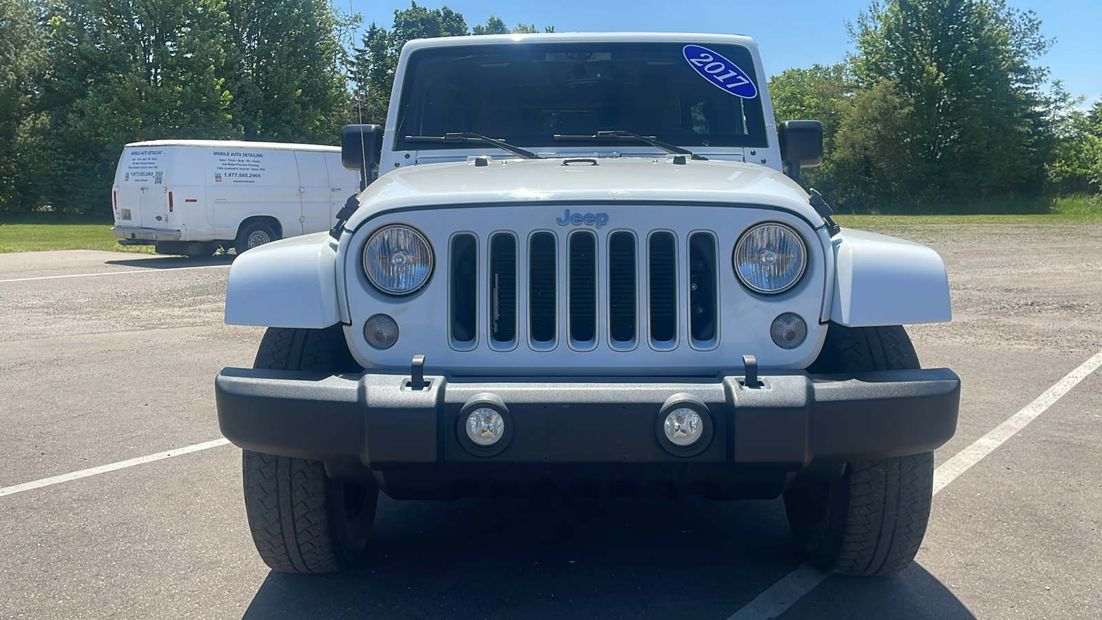 2017 Jeep Wrangler Unlimited Sahara 28