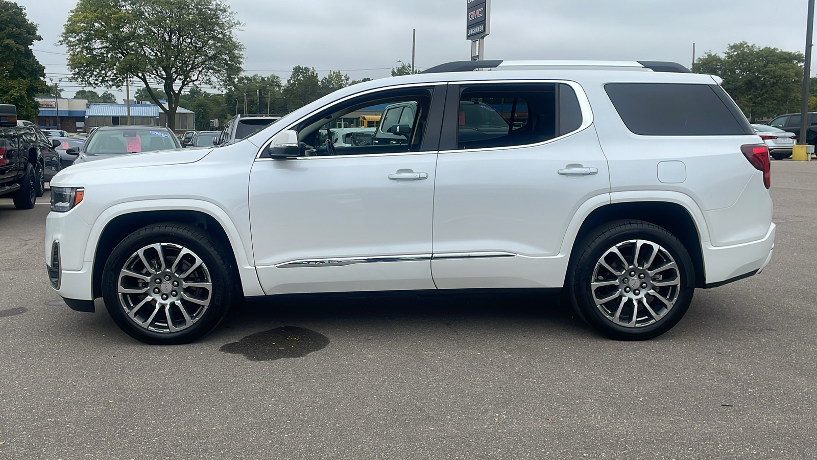 2021 GMC Acadia Denali 6