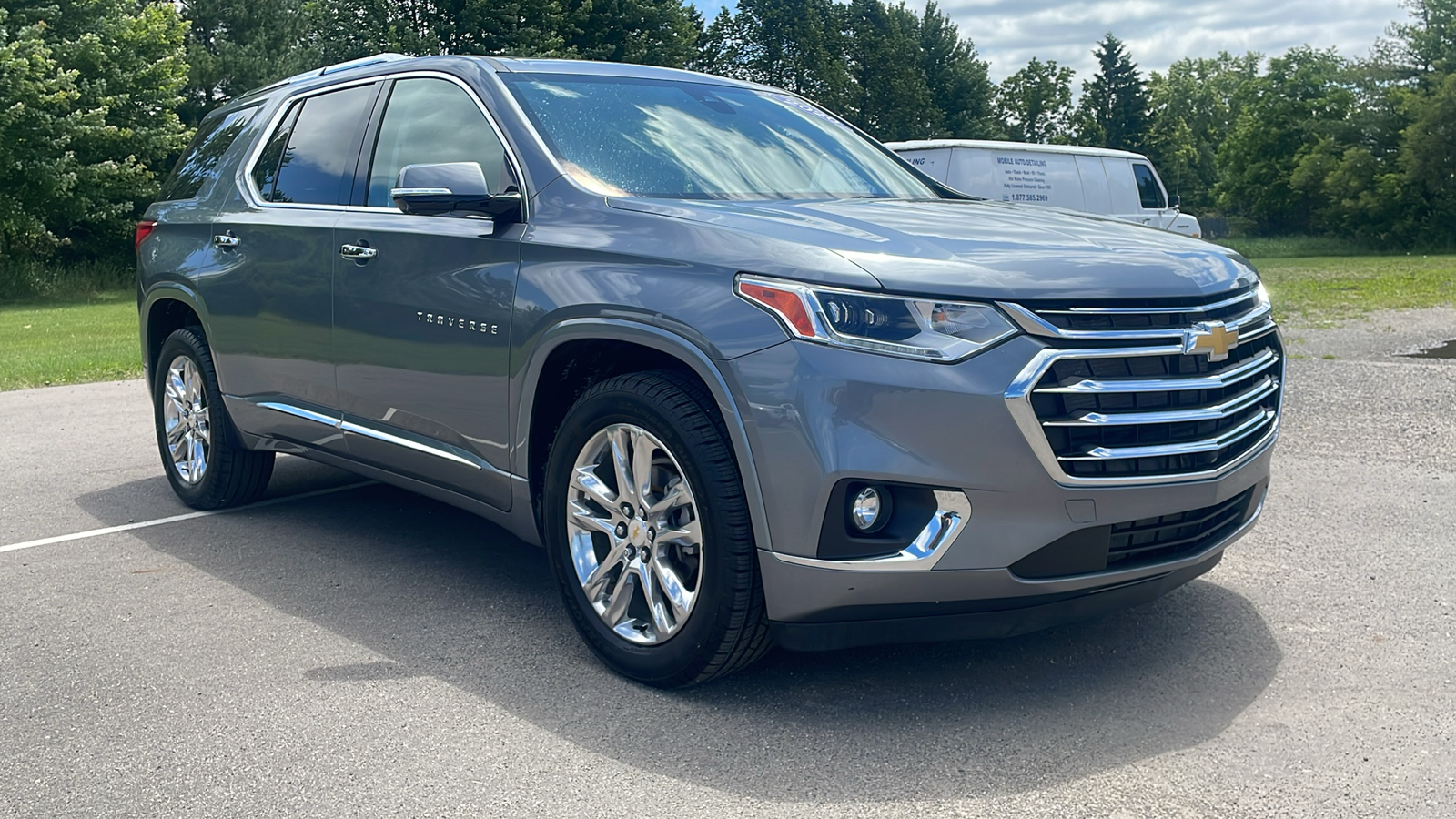 2020 Chevrolet Traverse High Country 2
