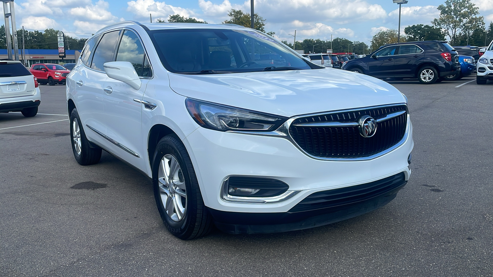 2019 Buick Enclave Essence 2