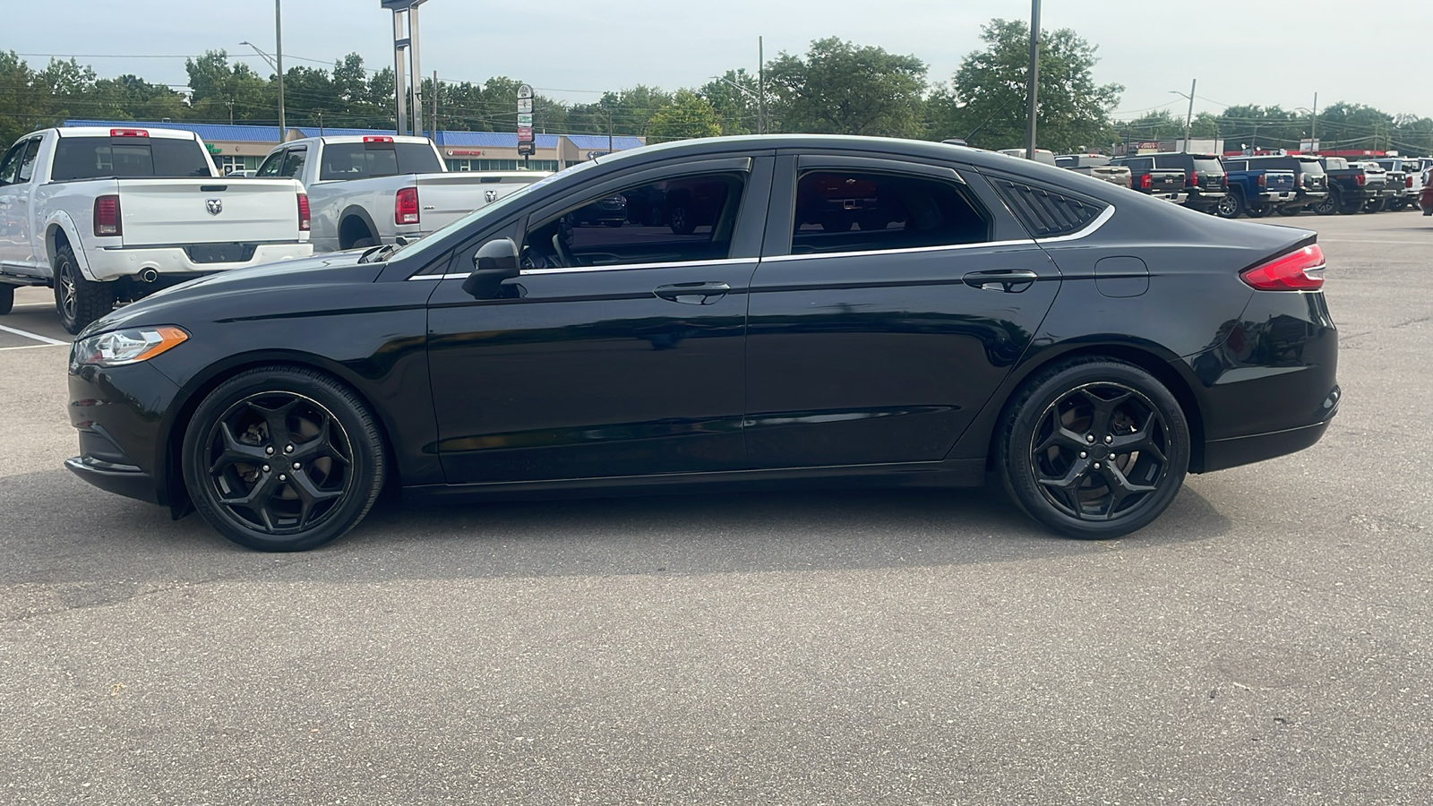 2017 Ford Fusion SE 6