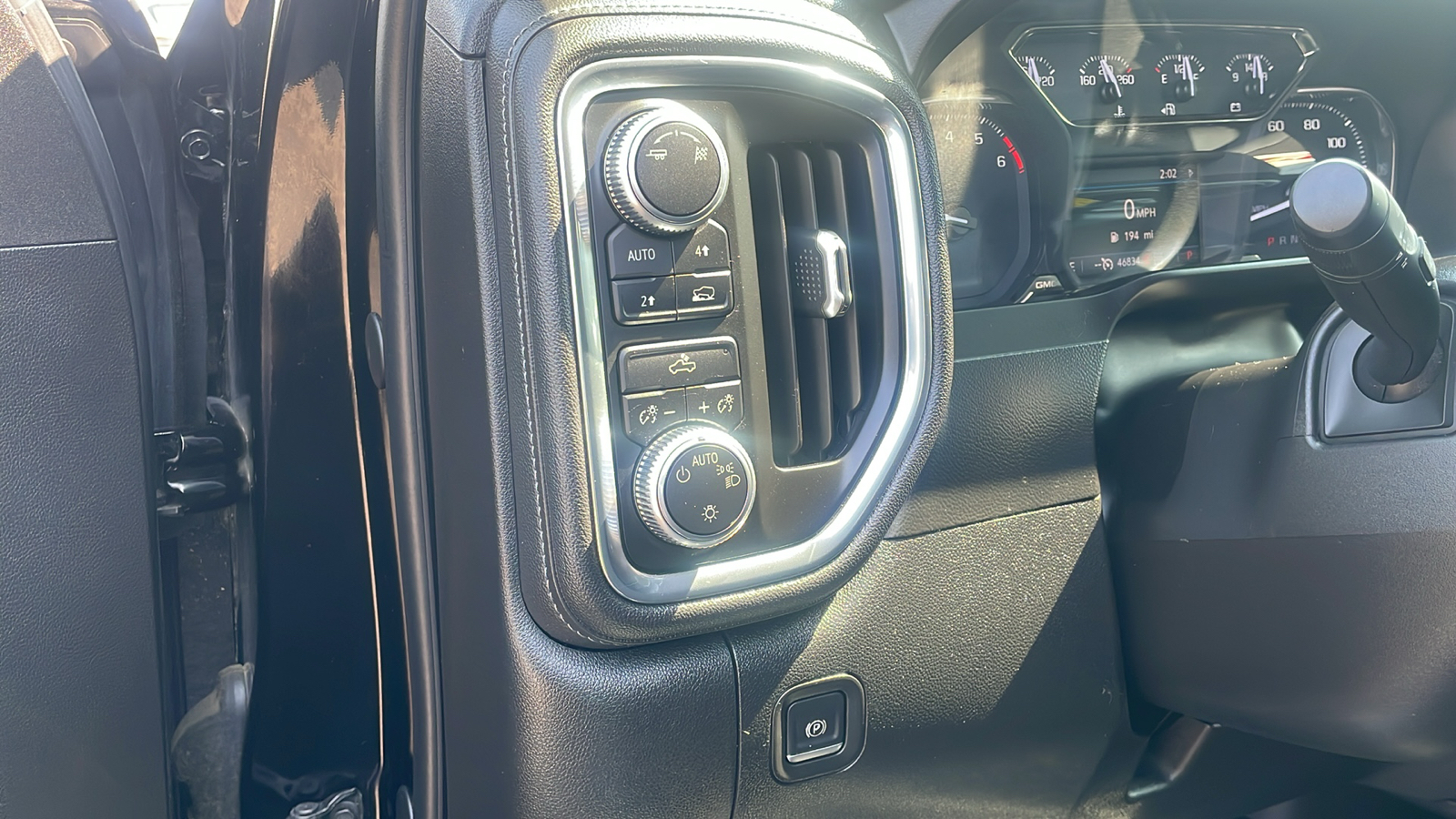 2019 GMC Sierra 1500 SLE 10