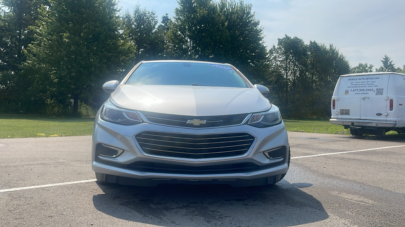 2017 Chevrolet Cruze Premier 31