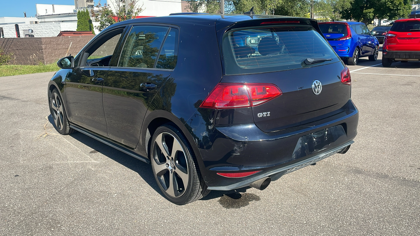 2015 Volkswagen Golf GTI 2.0T S 5