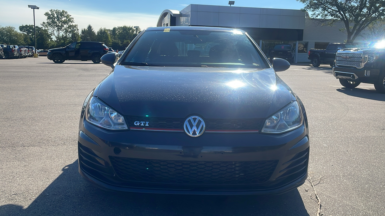 2015 Volkswagen Golf GTI 2.0T S 29