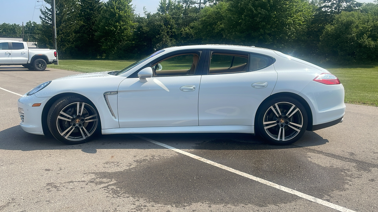 2013 Porsche Panamera 4 6