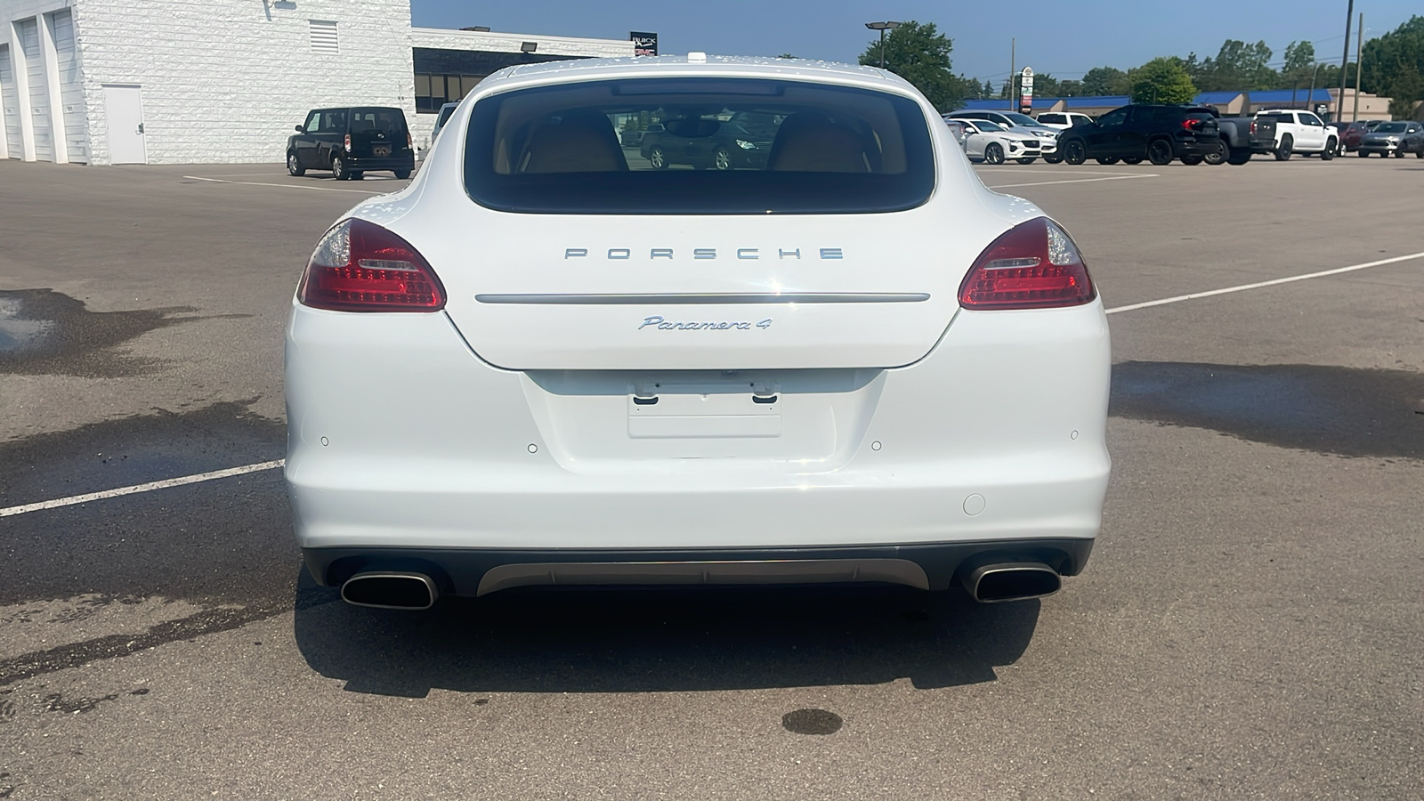 2013 Porsche Panamera 4 29