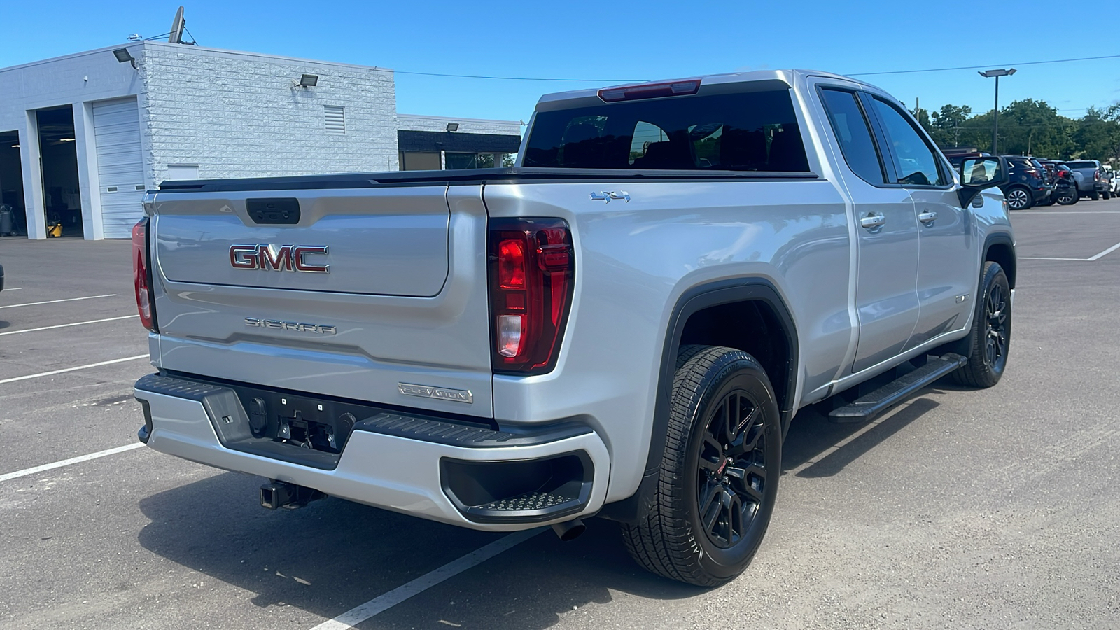 2022 GMC Sierra 1500 Limited Elevation 4