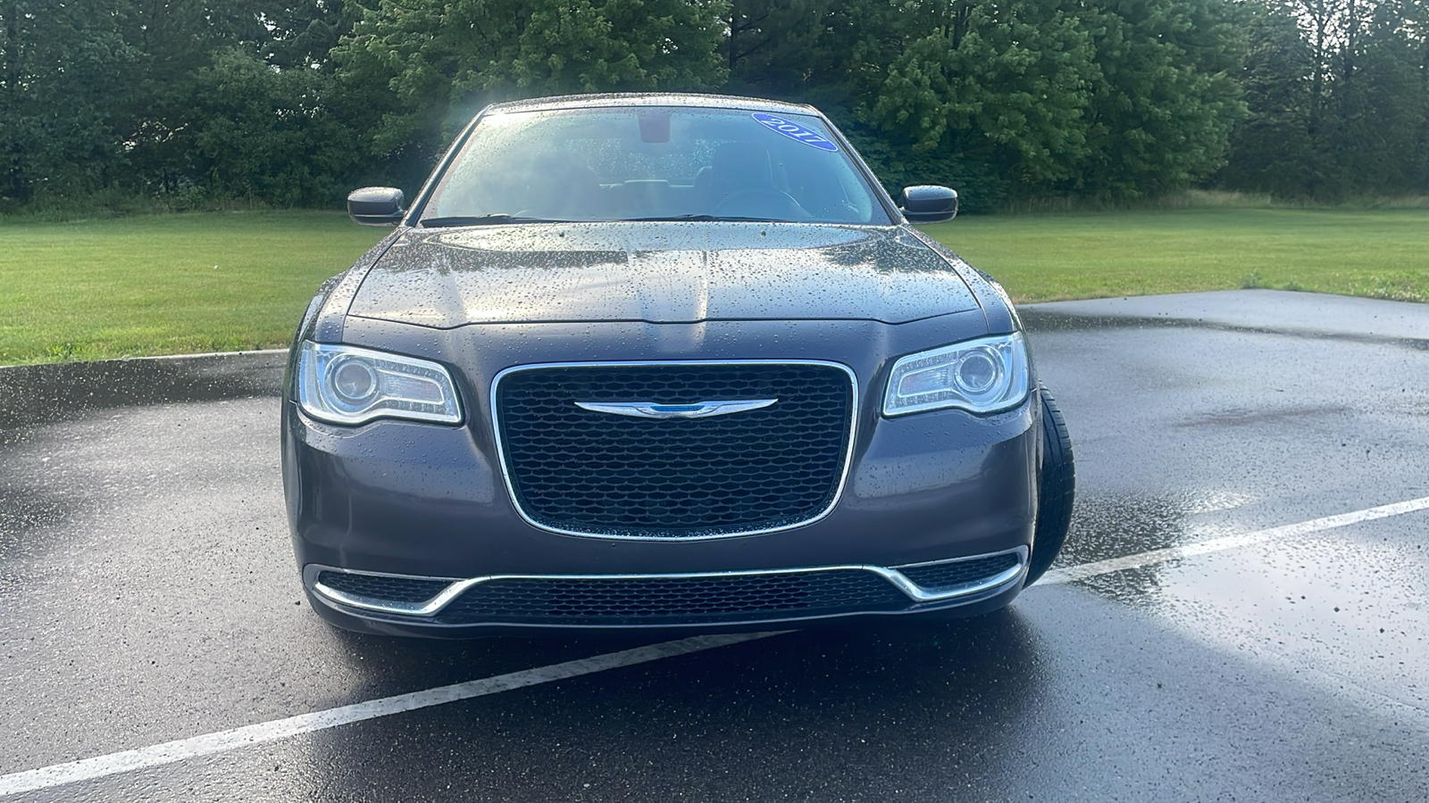 2017 Chrysler 300 Limited 31