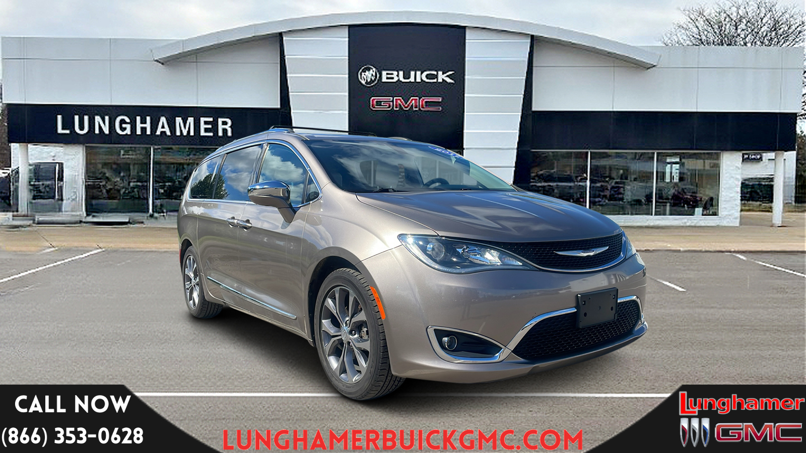 2017 Chrysler Pacifica Limited 1