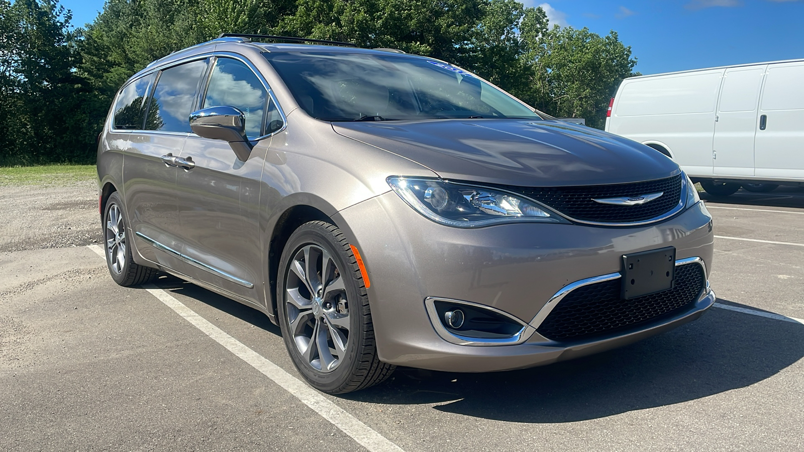 2017 Chrysler Pacifica Limited 2